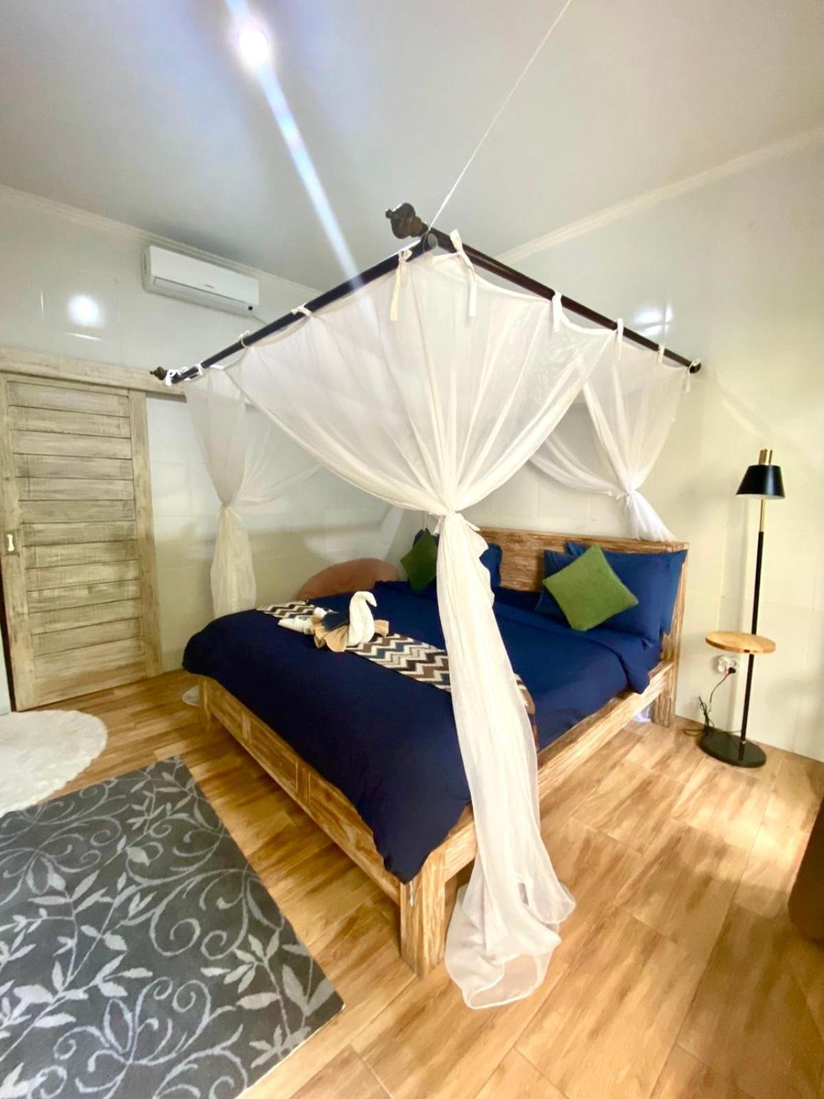 Kubu Guest House Seminyak  Bagian luar foto