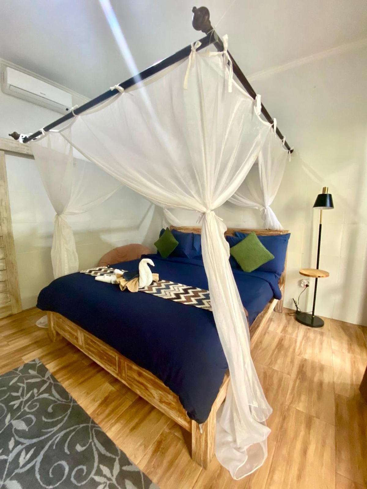 Kubu Guest House Seminyak  Bagian luar foto