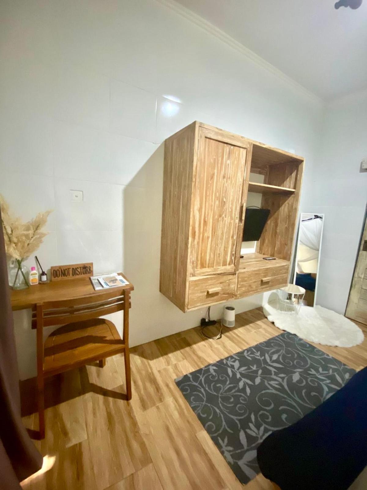 Kubu Guest House Seminyak  Bagian luar foto