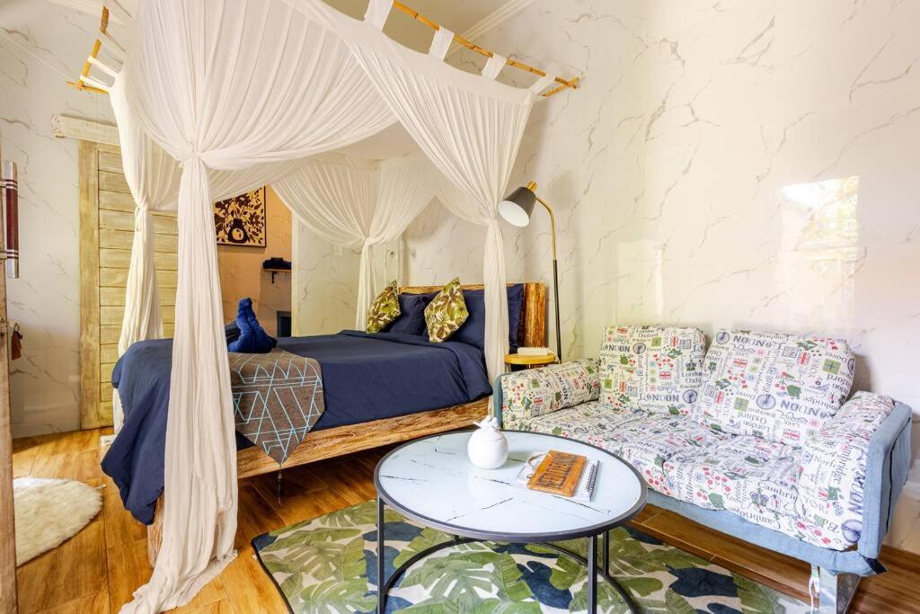 Kubu Guest House Seminyak  Bagian luar foto